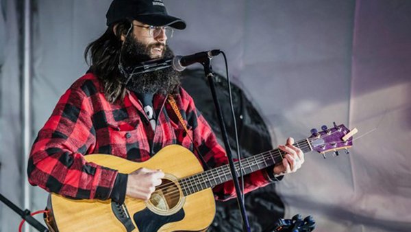 Bryan Vigneault en duo